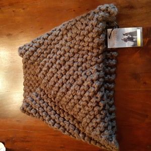 Outlander: Claire's Cowl